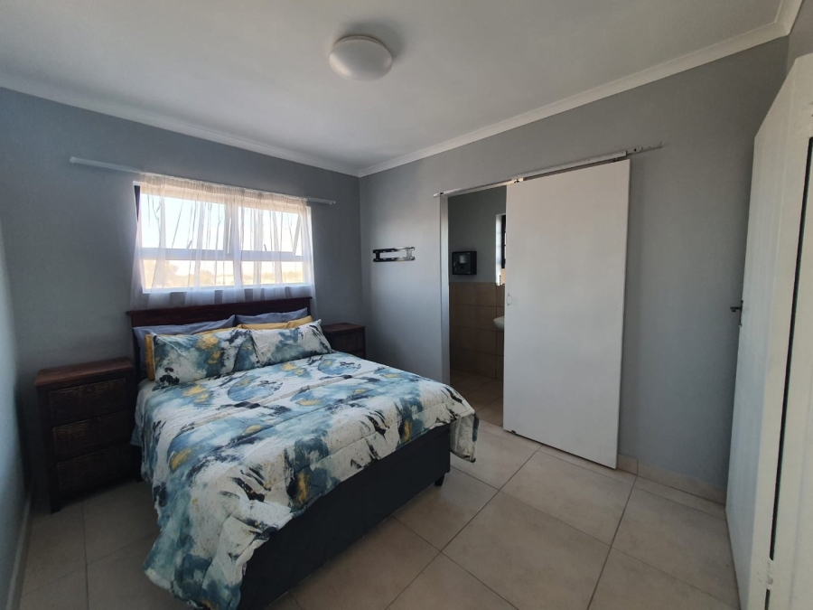 1 Bedroom Property for Sale in Strand Industria Western Cape